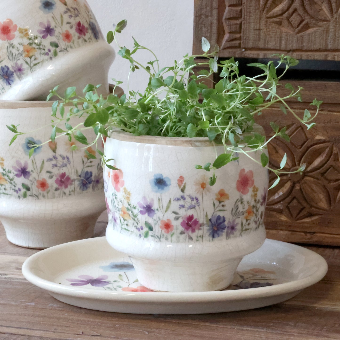 Chic Antique Fleurville Bloempot / Plantenpot – Met Wilde Bloemen decoratie – Frans-landelijke Decoratie