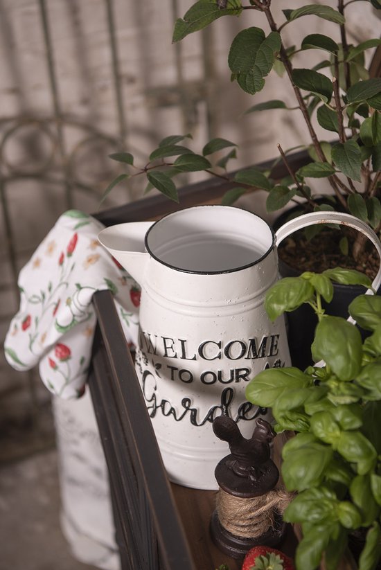 Clayre & Eef Decoratie Kan 17*17*23 cm Wit Metaal Rond Welcome to our garden Decoratieve Waterkan Decoratieve Gieter Tuindecoratie