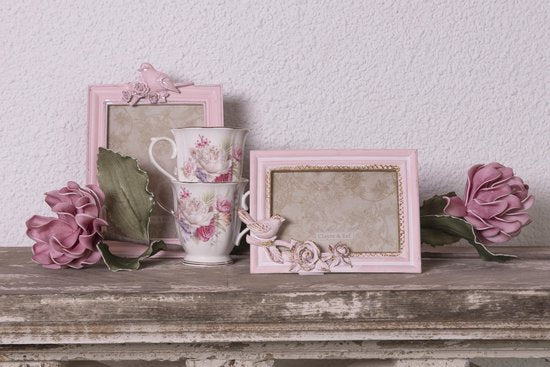Clayre & Eef Fotolijst 16*3*24 cm / 13*18 cm Roze Kunststof, Glas Rechthoek Vogel op tak Fotokader Wissellijst Foto Frame