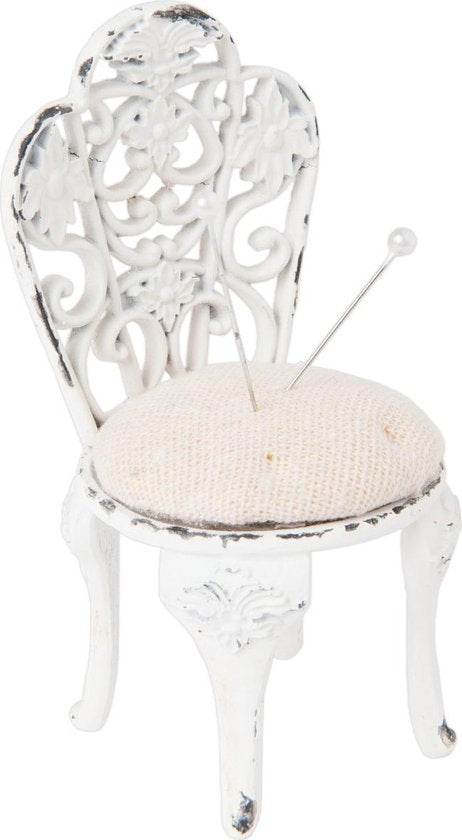 Clayre & Eef Speldenkussen 5*5*10 cm Wit Ijzer Textiel